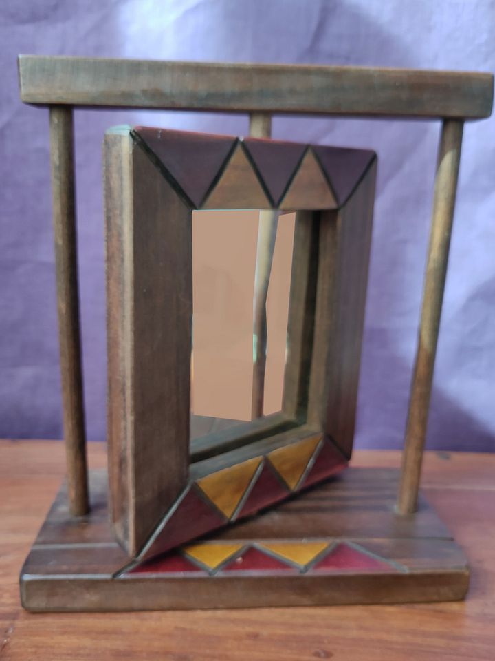 Magnífico, raro e exclusivo espelho de mesa product image (2)