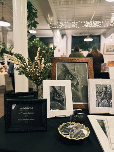 🪩🤍 Worcester, I have always and will always love you. Night Hawk Art Market at @whiteroomworcester was incredible - thank you...