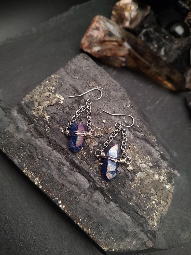 Earrings Wrapped - Azure Vessel Drops product image (1)