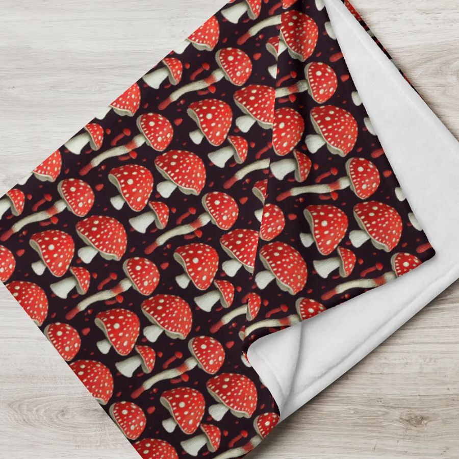 Magical Fly Agaric Mushroom Fluffy Blanket Throw product image (7)