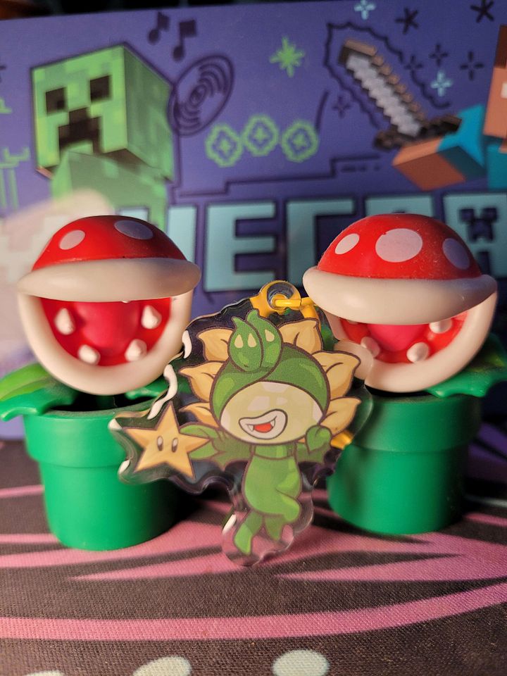 Super Redria Keychain product image (2)