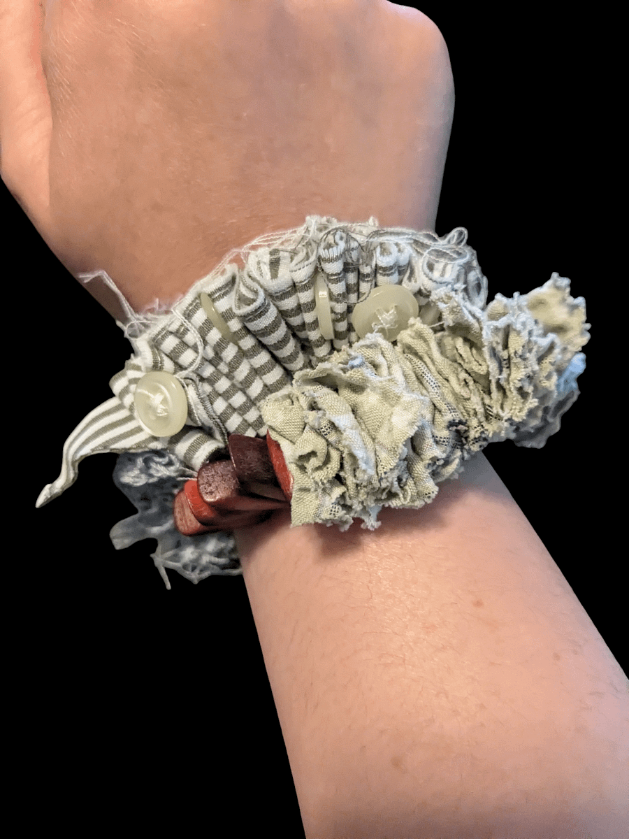 Boho Mixed Fabrics Snap Bracelet product image (3)