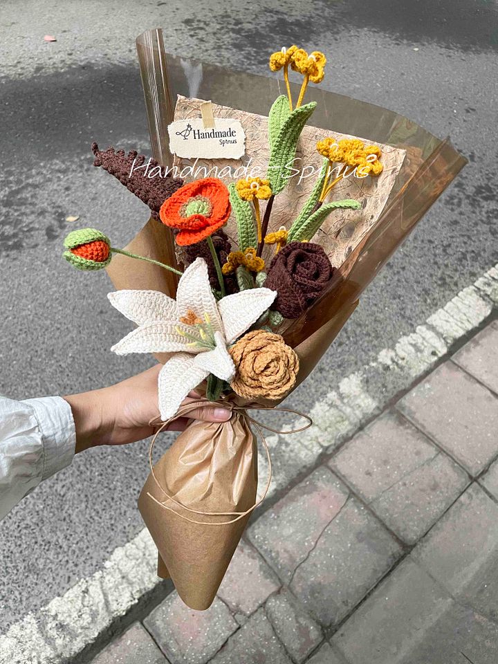 Orange Blossom Crochet Knit Bouquet product image (2)