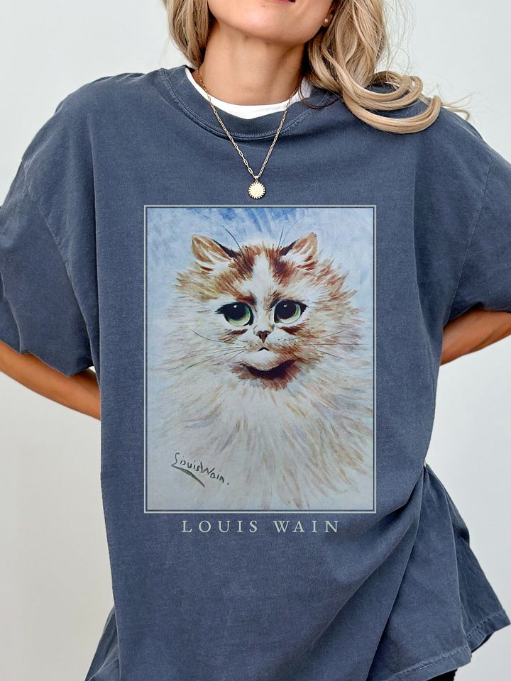 Louis Wain Fluffy Cat T-Shirt – Vintage Art Tee for Cat Lovers product image (2)