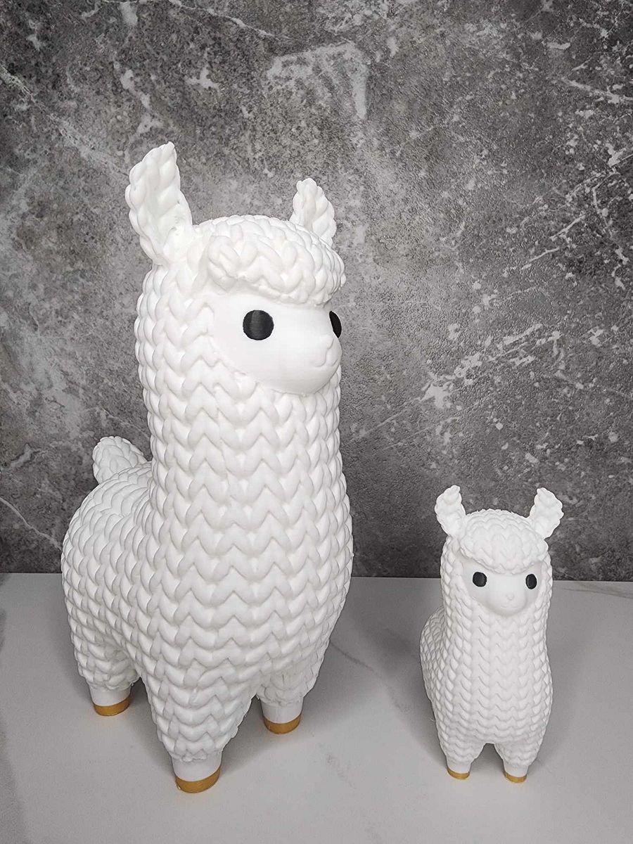 "Knitted" Llama product image (1)
