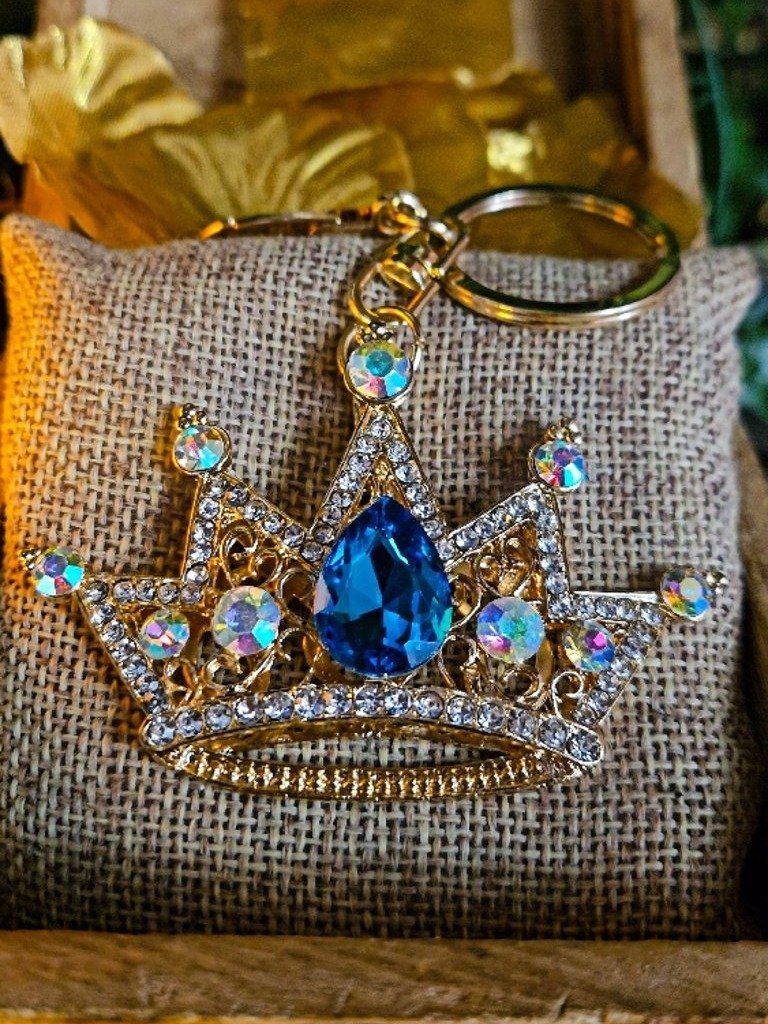 The Armored Kingdom Royal Aqua Blue Crown Keychain product image (1)