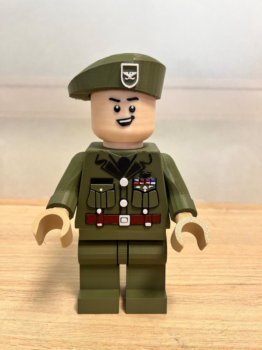 Army Soldier - Dress Uniform product image (3)