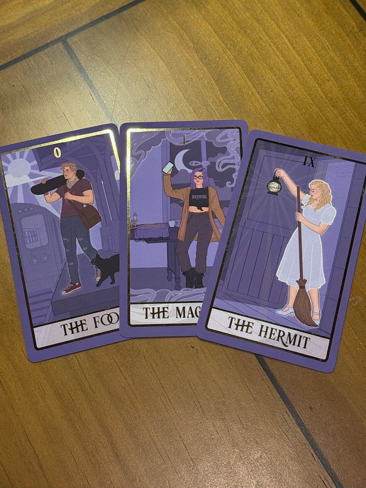 Queen's Creek Tarot Cards (Set of 3) product image (1)