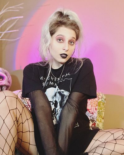 Maybe I just rock black lips all spooky season long