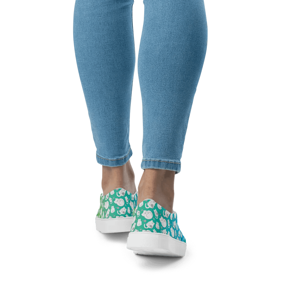 KITTY goes HERE! • women's slip-on canvas shoes product image (3)
