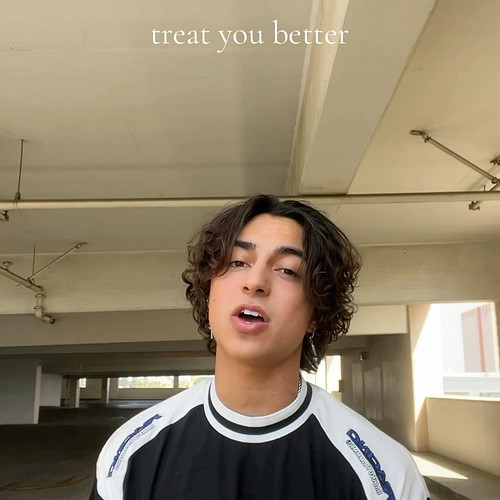 be with me instead… #treatyoubetter #shawnmendes #sing #singing #viral 

clothes from @boohoomanofficial #MANclassof23