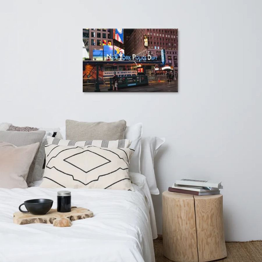 Times Square NYPD product image (6)