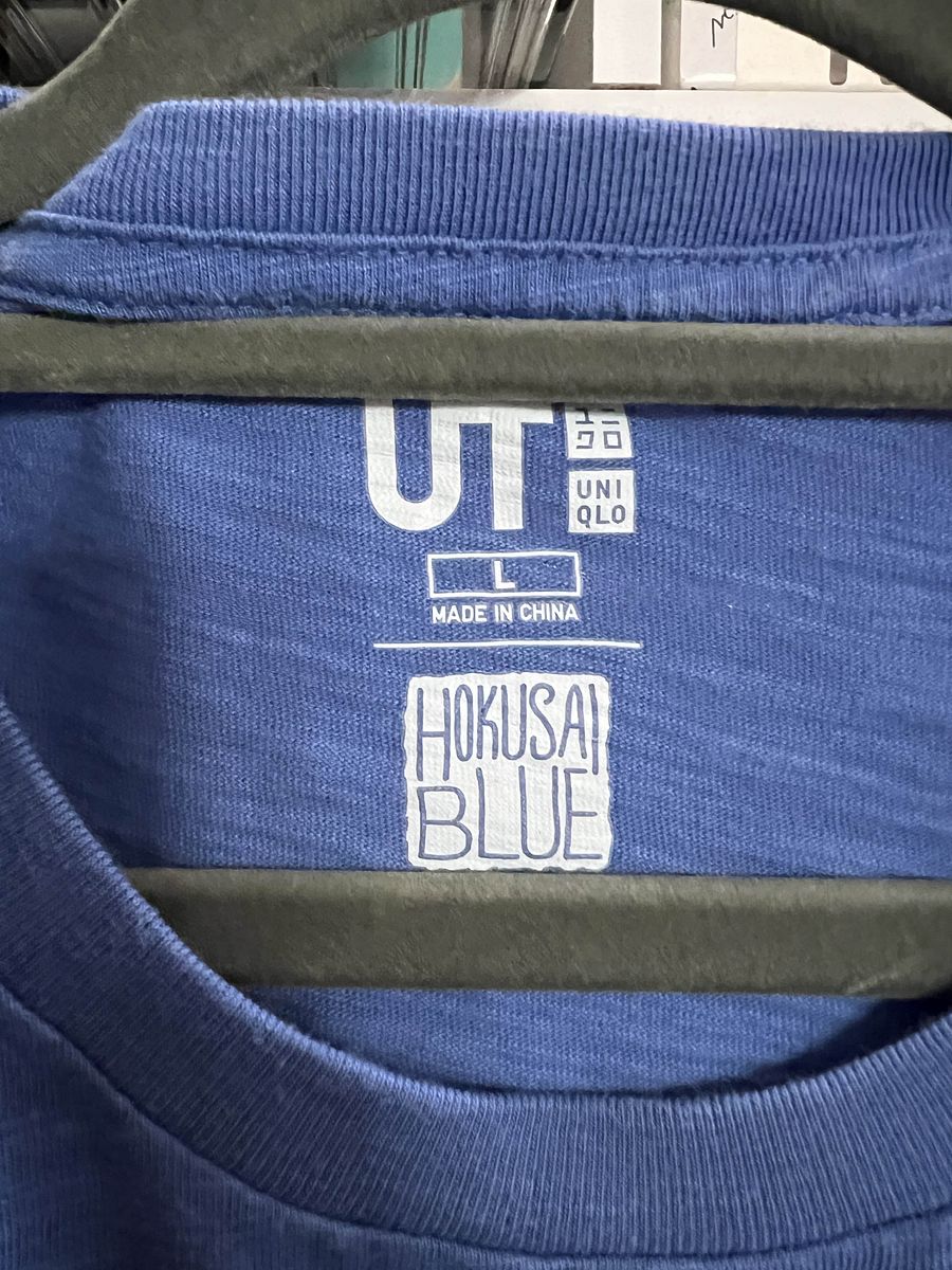 Uniqlo Hokusai Blue Wave Samurai T-Shirt product image (3)