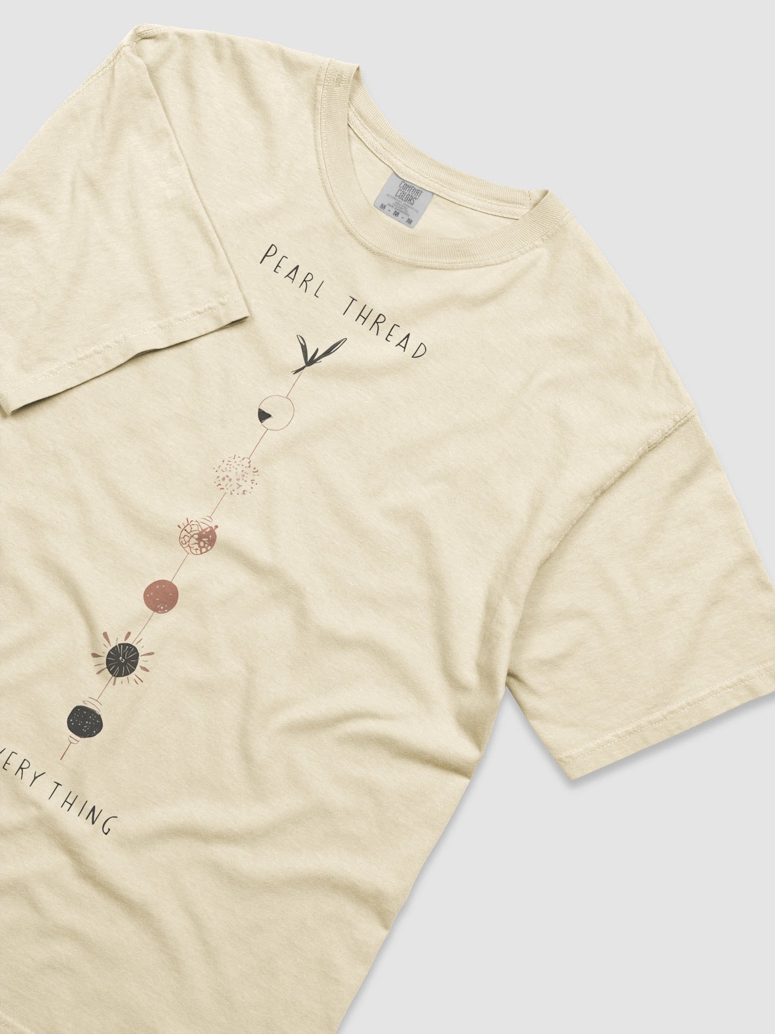 Elegant Pearl Thread | T-Shirt product image (25)