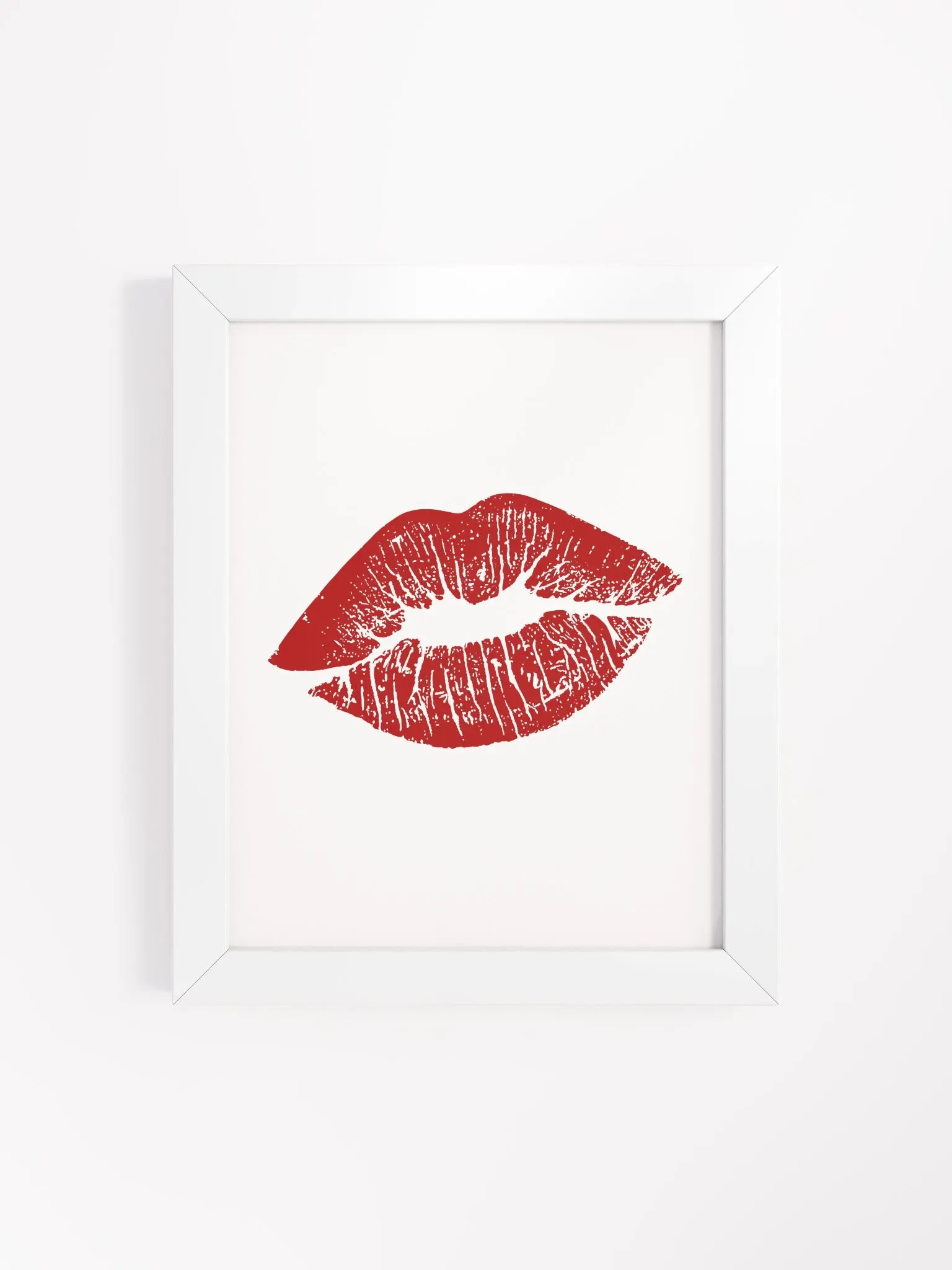 Red Kiss Wall Art product image (16)