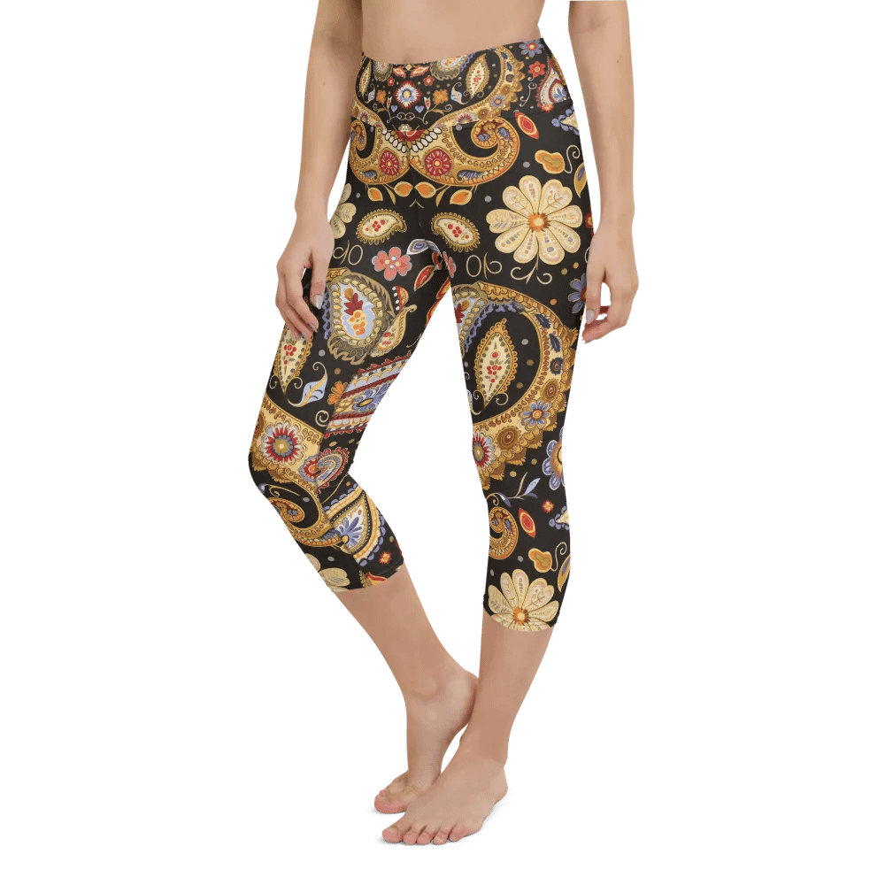Flower Paisley Brown Yoga Capri Leggings product image (9)