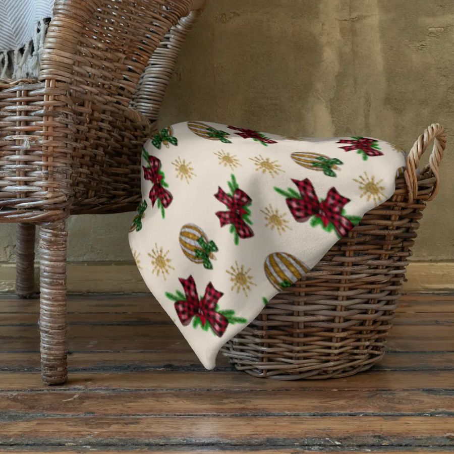 Winter Bows And Bulbs Blanket product image (10)