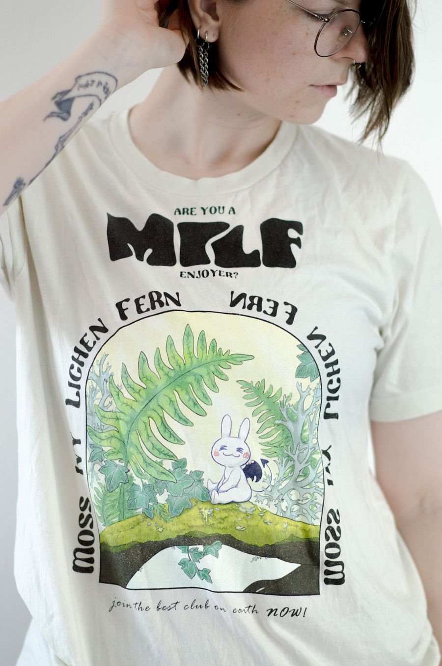 MILF enjoyer Tshirt product image (4)