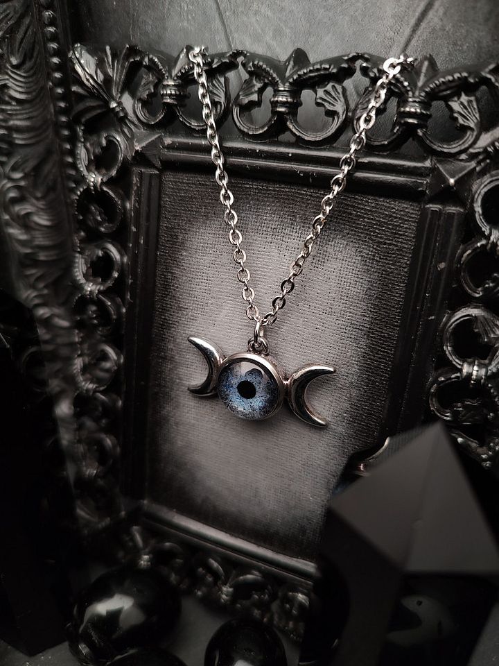 Moon Spirit - Selene Sky product image (2)