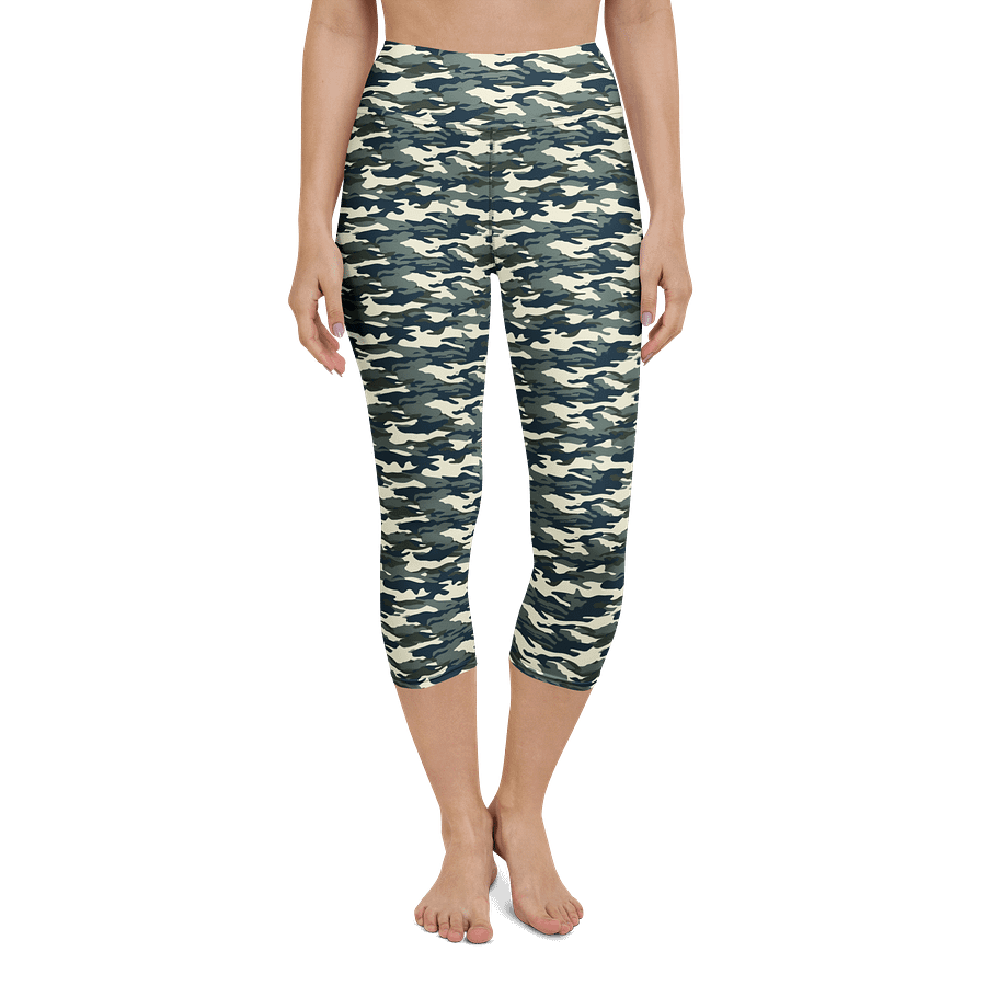 Frosted Camo Yoga Capri Leggings product image (5)