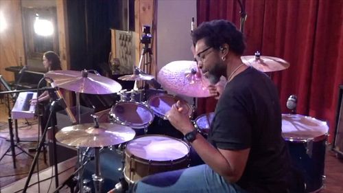 Run thrus with the crew 🥁🎥 #DrumCam #ClassicTroubadoursShow #VideoShoot