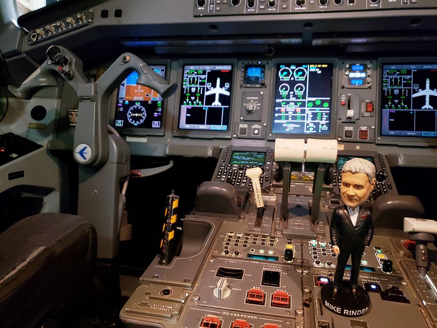 Mike Rinder Aftermath Bobblehead product image (8)