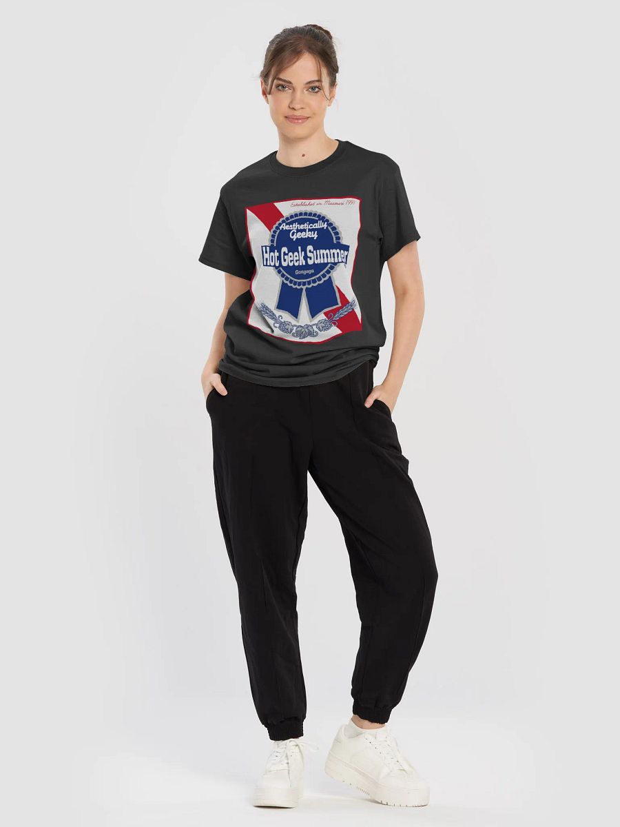 Aesthetically Geeky Hot Geek Summer Pabst Blue Ribbon Parody T-Shirt product image (27)