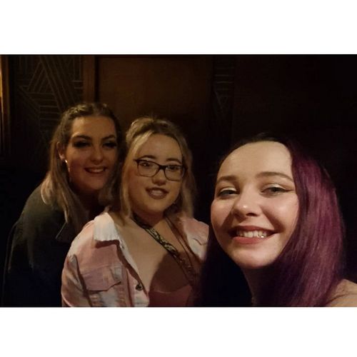 Restrictions gone, girls gone wild 😂 
•
•
•
Last night wouldve been my first night out in town in 3 years if my Snapchat memo...