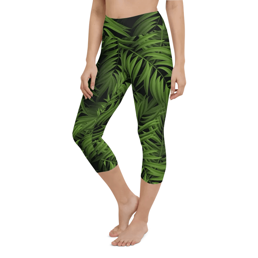 Tropical Palm Allure Capri Leggings product image (12)