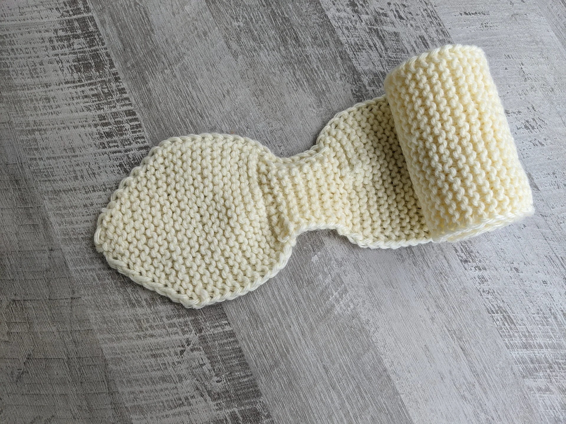 Keyhole (Pull Through) Knit Scarf Pattern product image (4)