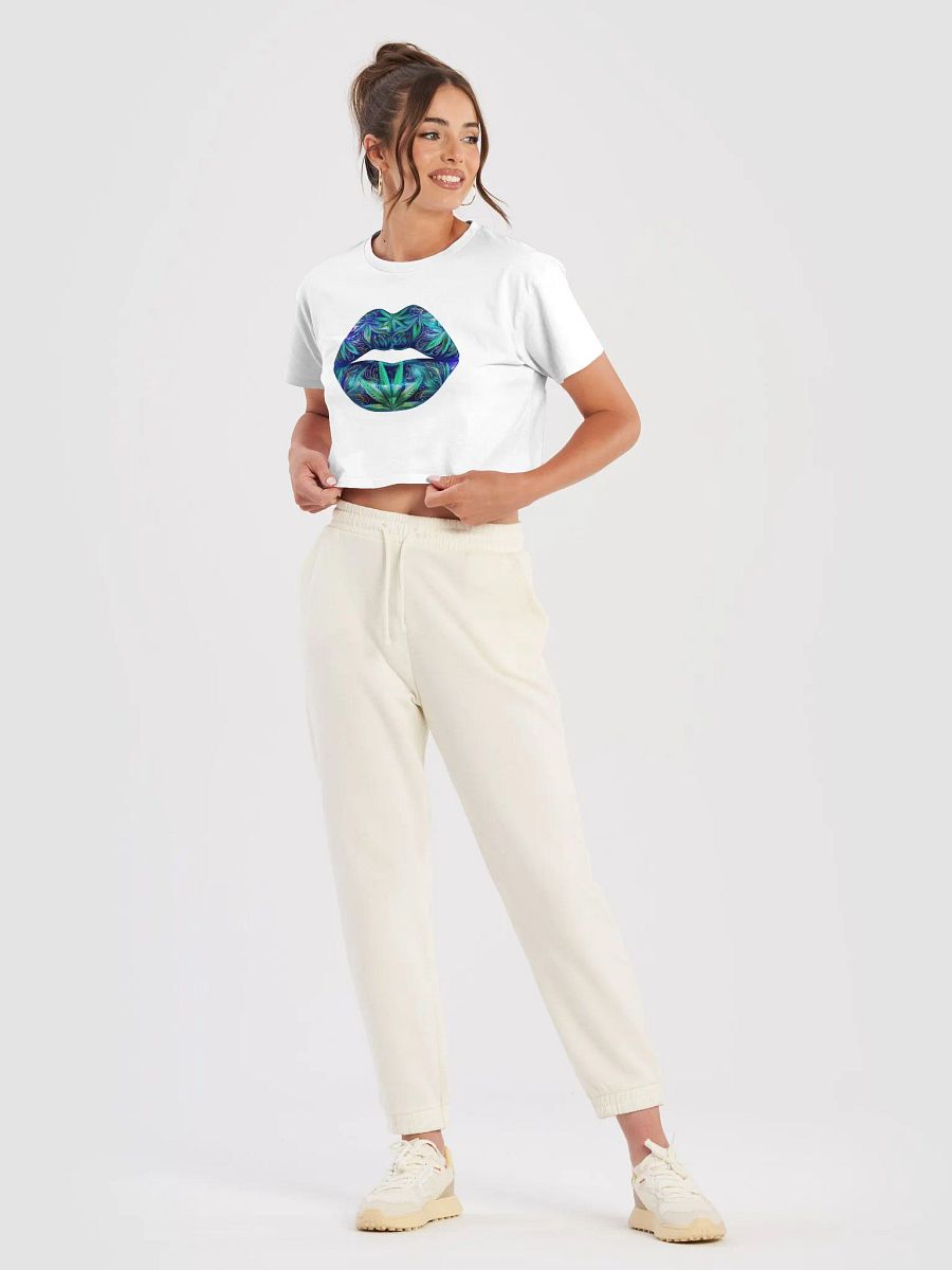 Euphoric Leaves Women's Crop Top product image (5)