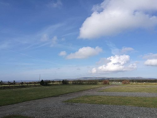Yesterday we moved to our new home for the next few weeks. Lovely quiet CL with amazing views over the Preseli Hills. #fullti...