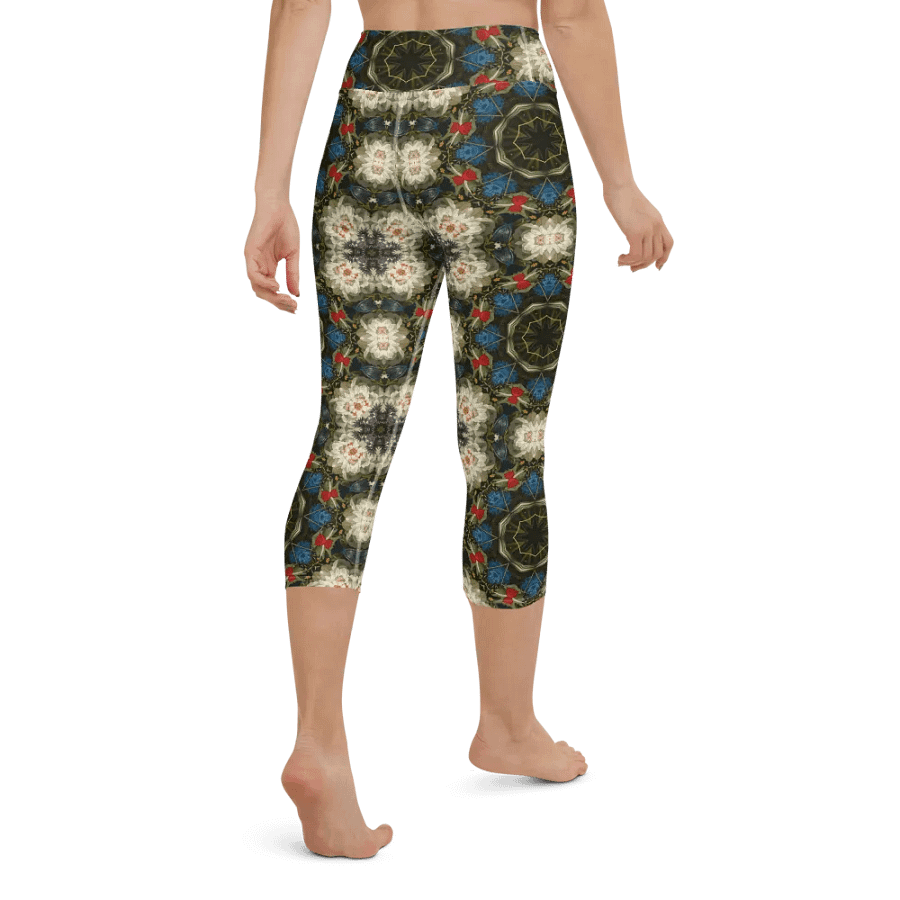 Ethnic Elegance Capri Leggings product image (4)
