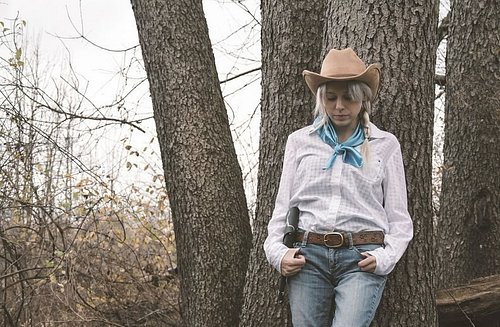 I like Sadie, not lady. 

Cosplaying Sadie again tonight on stream while I work on finishing my first play through of #reddea...