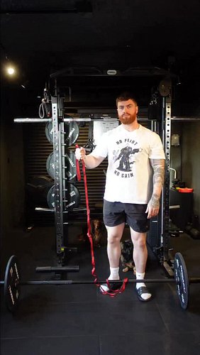 I’m dressed like I forgot my P.E kit

But hopefully this helps you understand what “taking the slack out of the bar” means an...