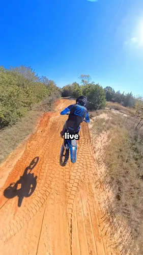 3rd Person Dirt Bike in real life… #motocross #dirtbike #insta360 #insta360X4 #insta360motorcycle

This video is partnered wi...