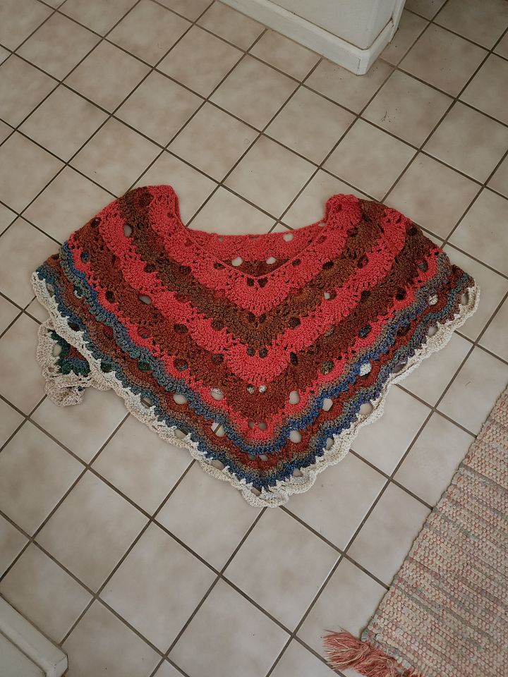 Homespun XXL poncho product image (1)