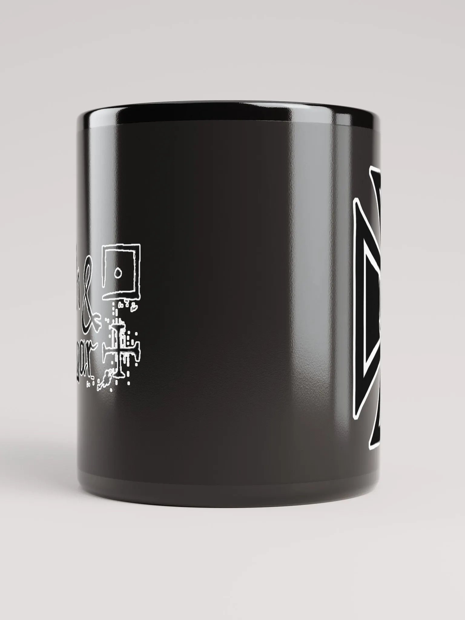 Maltese cross and skull cup product image (10)