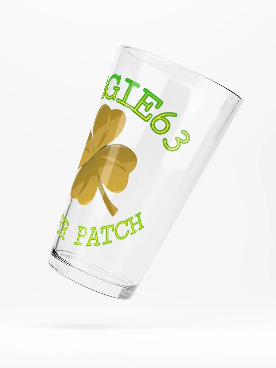 BIGGIE63 Clover Patch Shaker Pint Glass product image (5)