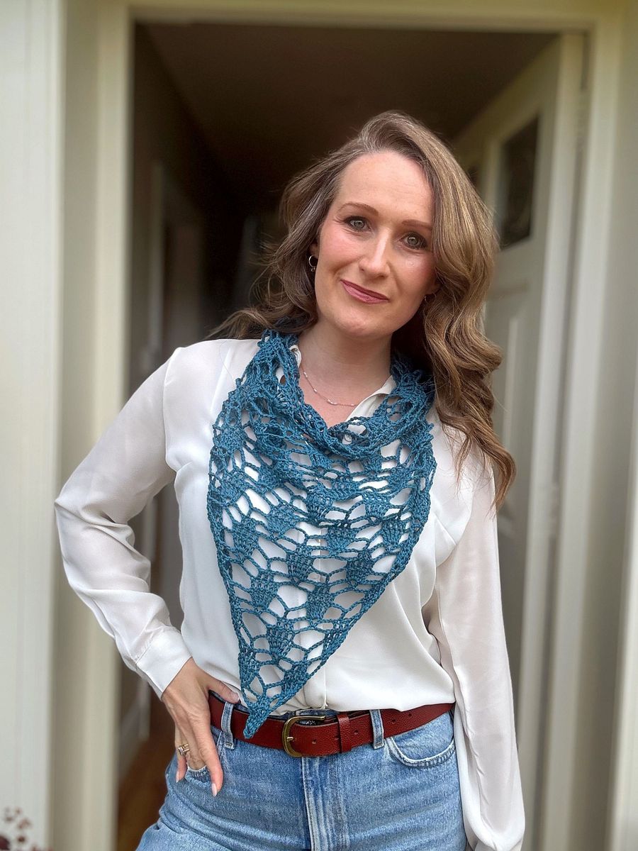Sea Glass Bandana Crochet Cowl Scarf Pattern product image (9)
