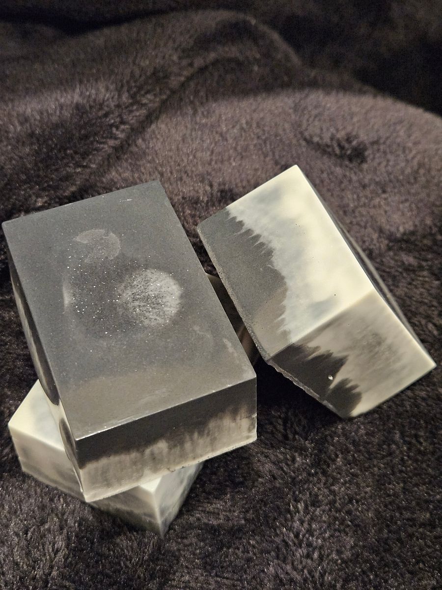 Peppermint Activated Charcoal Detox Soap product image (3)