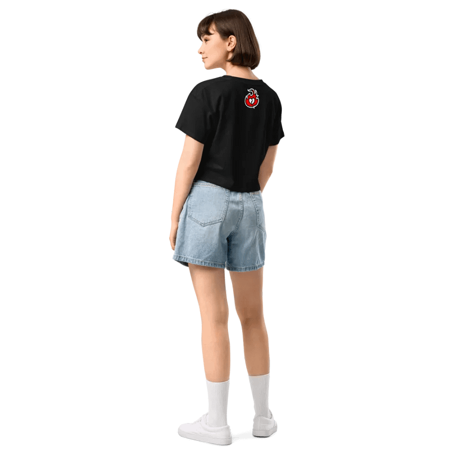 Heartbreaker Virtual Meow // Crop Top - Black and Red product image (5)