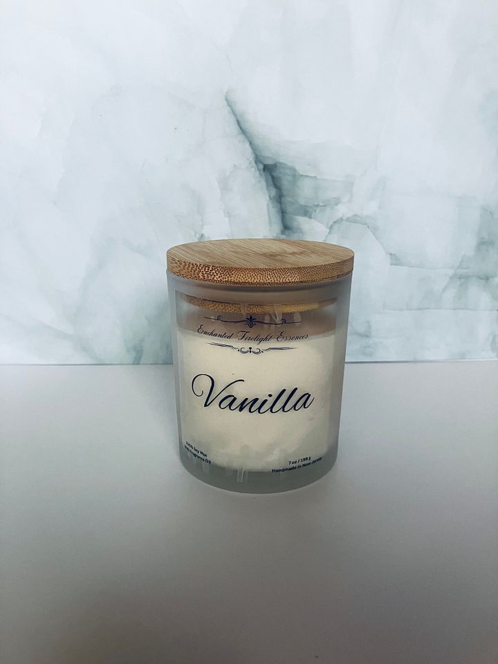 Vanilla Candle 7oz product image (1)