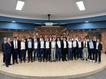 Congrats to some of our newly initiated Brothers! 

#addeigloriam #adg #citywalled #kaf