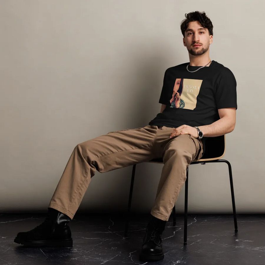 I'M NOT A FAN - Single Cover T-Shirt product image (6)