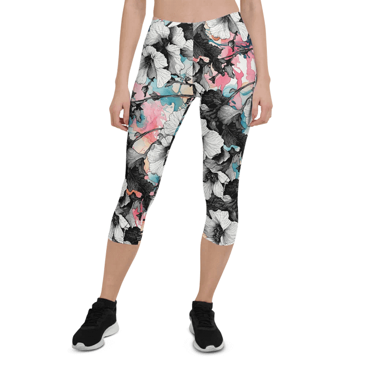 Hibiscus Dreams All-Over Capri Leggings product image (1)