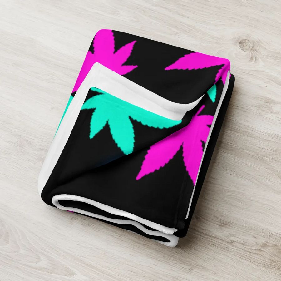 Blanket Neon Leaf product image (6)