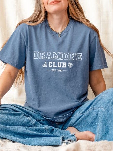 Dramione Fanfic Lovers Club Minimalist Shirt product image (36)