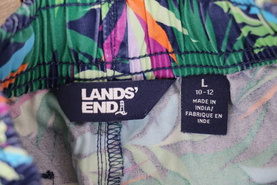 Lands End Boys Youth Size Large 10-12 Pull On Shorts Floral Hawaiian Navy Blue product image (3)
