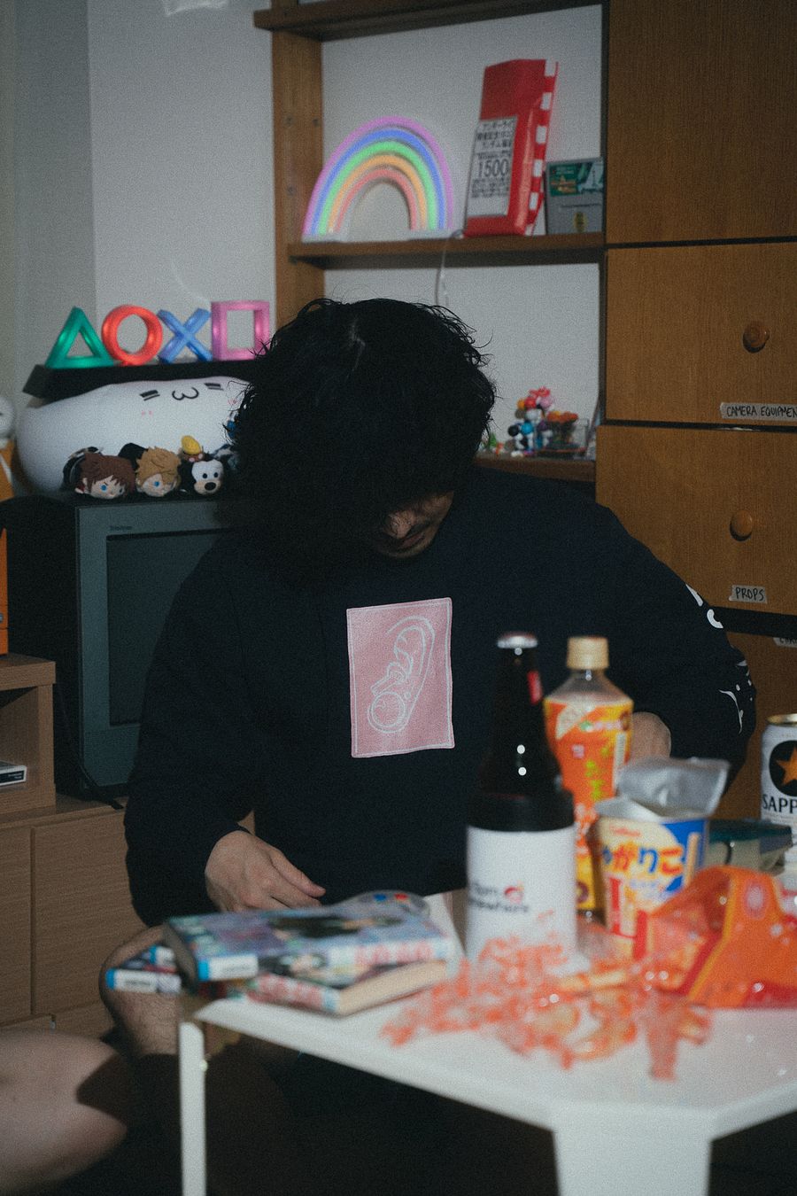 Lonely Earphones Crewneck Sweatshirt product image (4)